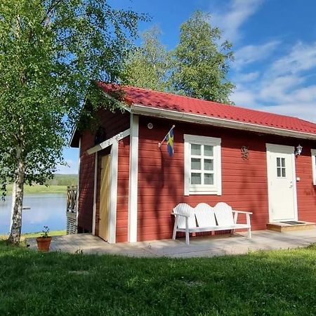 Mysig Stuga Med Sjoetomt, Naera Jaervsoebacken المظهر الخارجي الصورة
