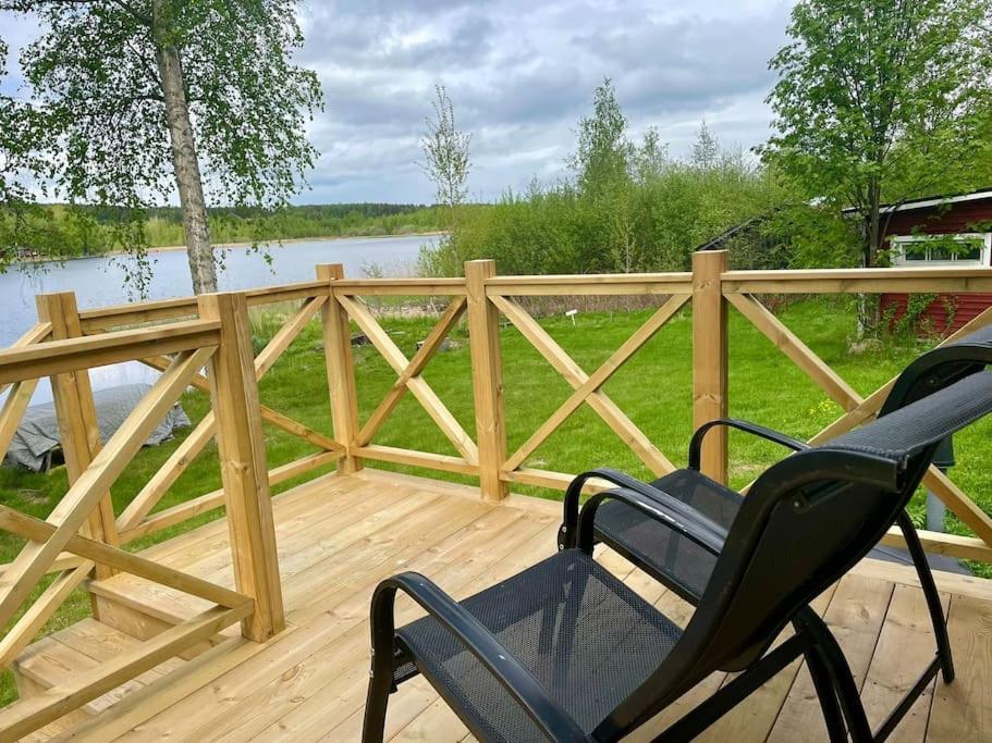 Mysig Stuga Med Sjoetomt, Naera Jaervsoebacken المظهر الخارجي الصورة